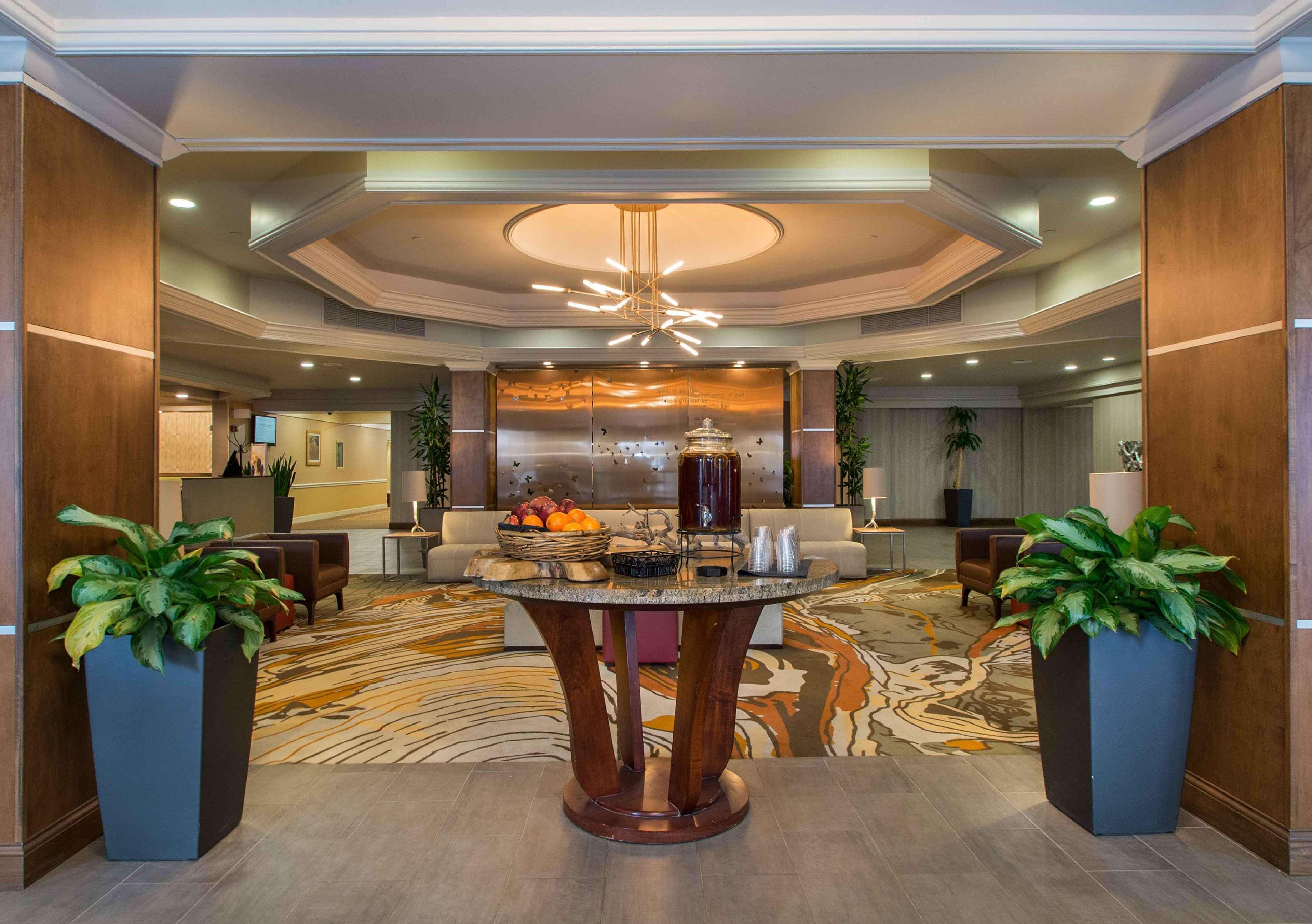 Doubletree By Hilton Cleveland East ביצ'ווד מראה חיצוני תמונה