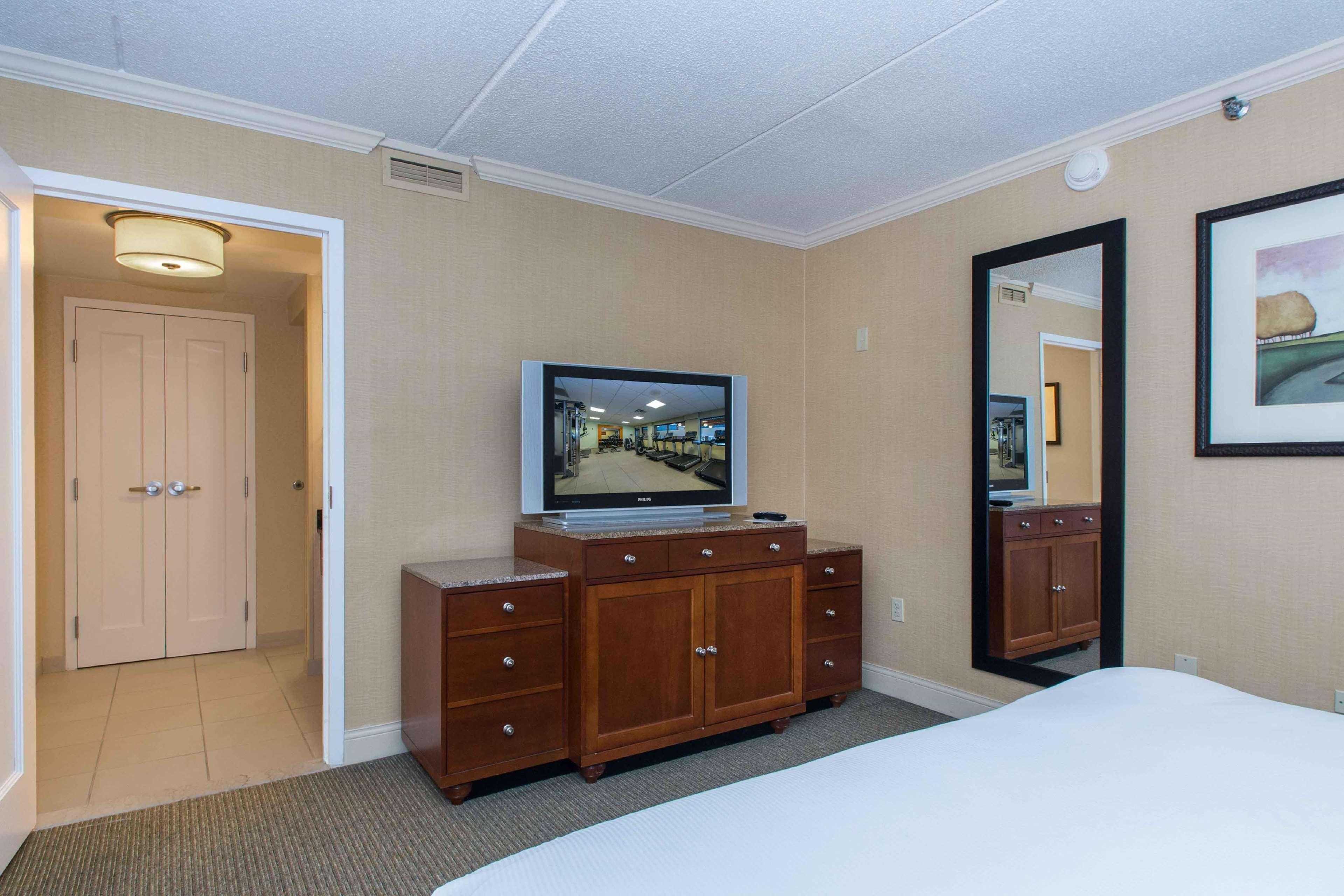 Doubletree By Hilton Cleveland East ביצ'ווד מראה חיצוני תמונה