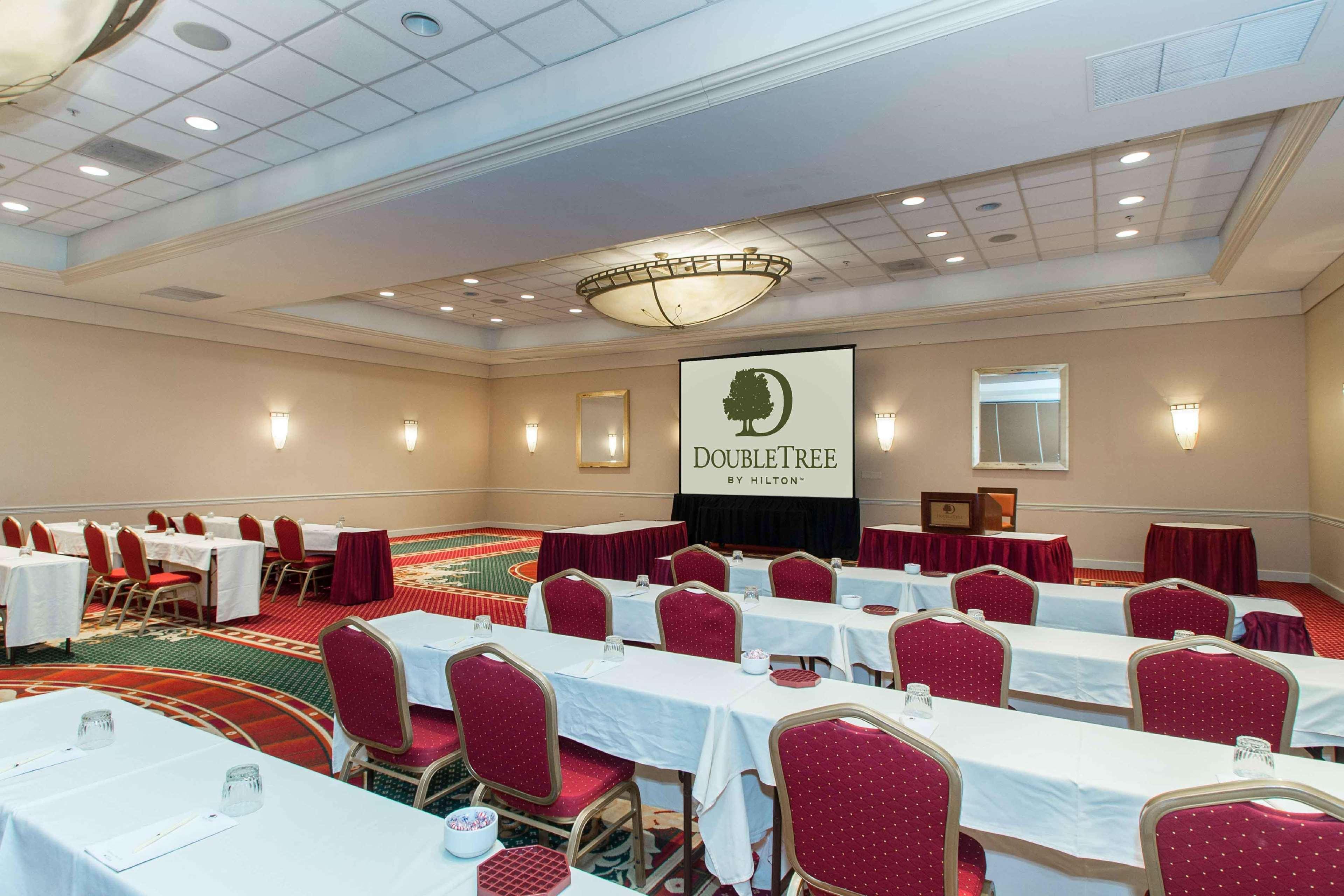 Doubletree By Hilton Cleveland East ביצ'ווד מראה חיצוני תמונה