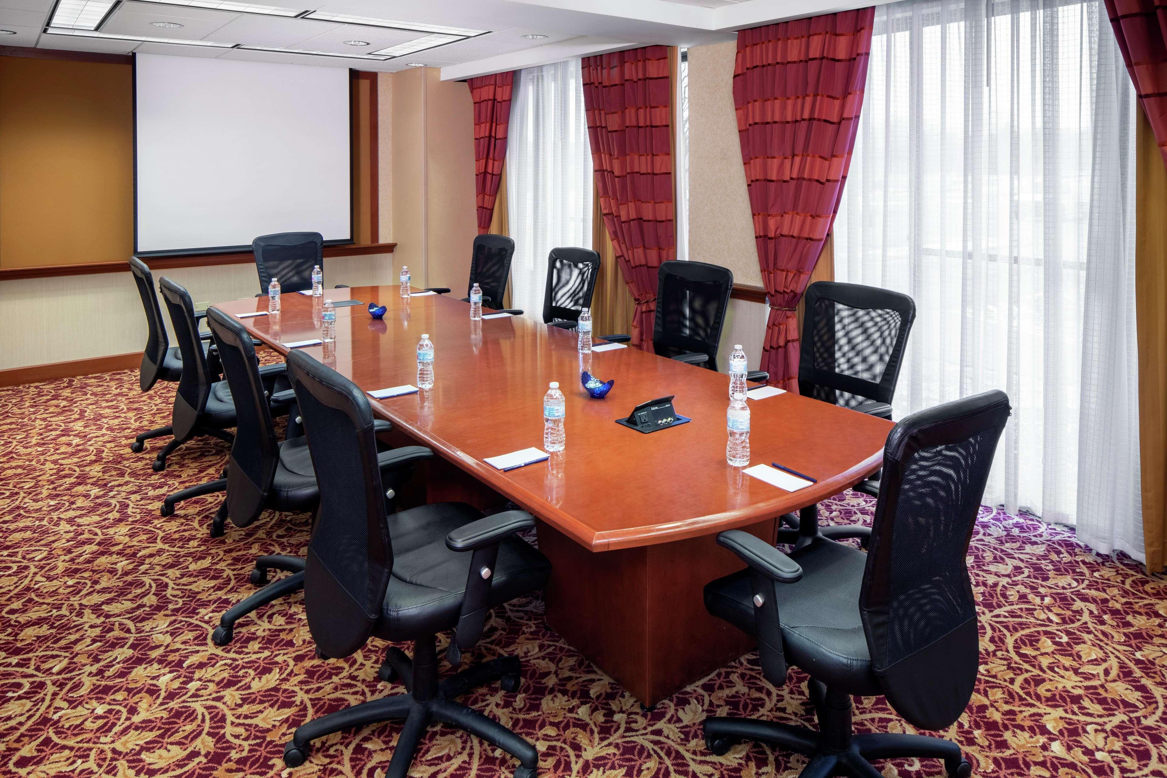 Doubletree By Hilton Cleveland East ביצ'ווד מראה חיצוני תמונה